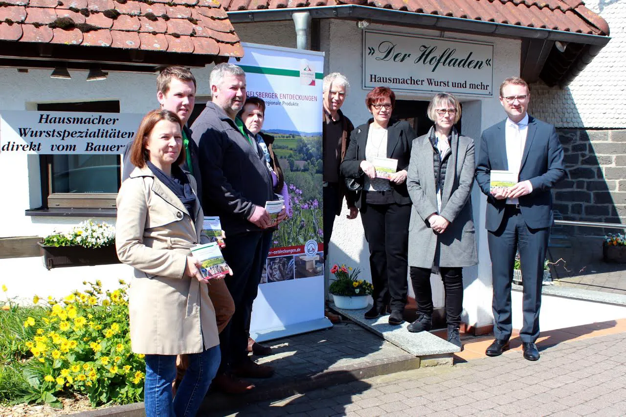 Die "Vogelsberger Entdeckungen" wurden im Hofladen Rühl in Romrod-Zell präsentiert. Foto: Gaby Richter